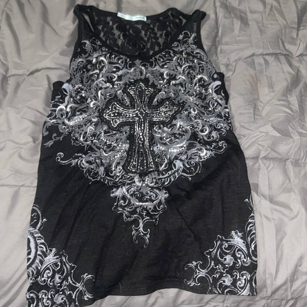 Tank top with cross on it